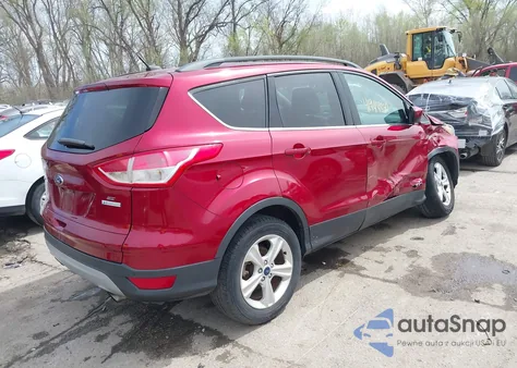2015 Ford Escape Se z USA, uszkodzony, nr VIN 1FMCU0G94FUB61762
